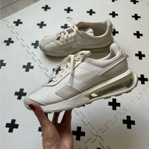 Neutral Nike Air